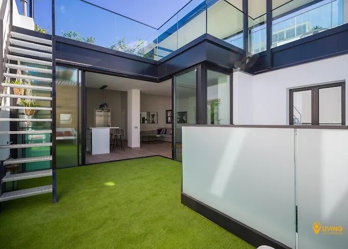 Apartment Living Canteras Homes - Unique Penthouse Las Palmas / Gran Canaria